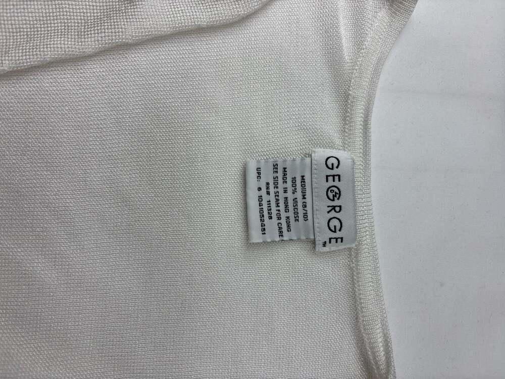 George Women's White Long Sleeve Twist-Front Cropped Knit Top - Picture 6 of 9